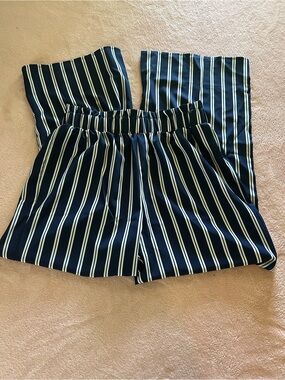Black and White Striped pnats